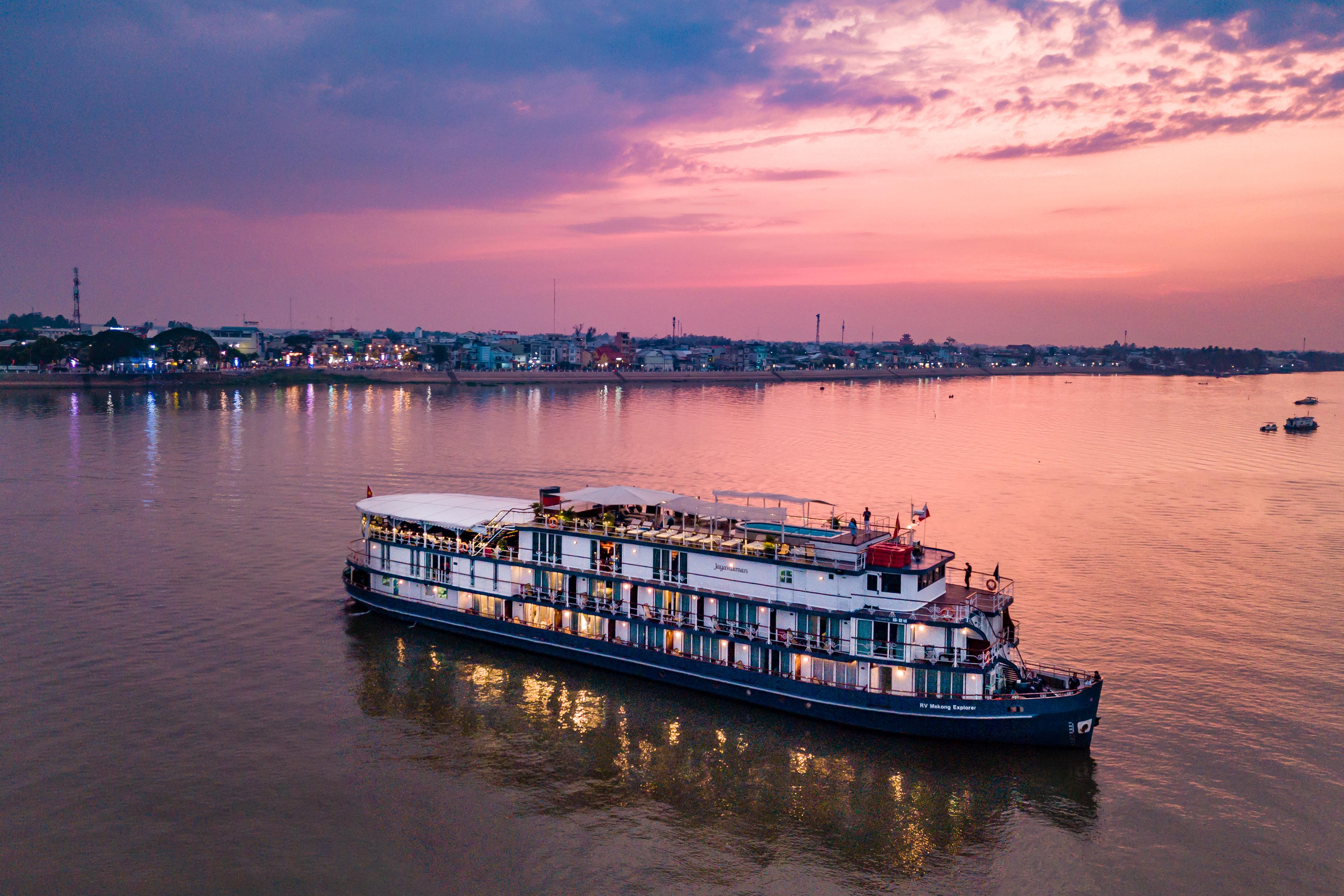 Heritage Line cruise boat at sunset - Heritage Line