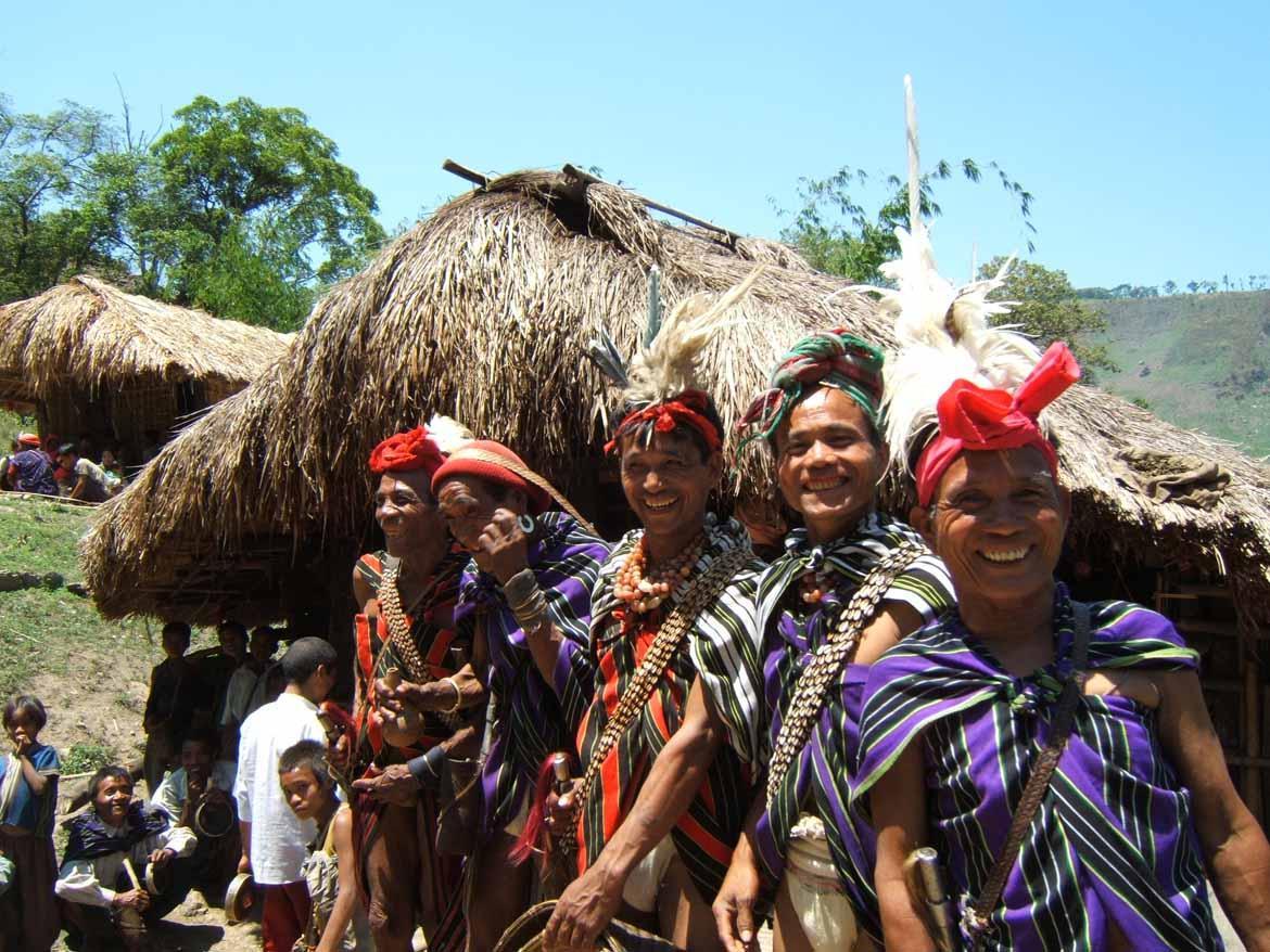 The ethnic minorities of Burma | InsideAsia Tours