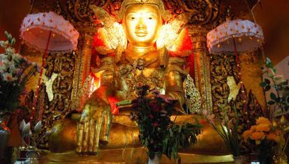 Buddhist temple altar